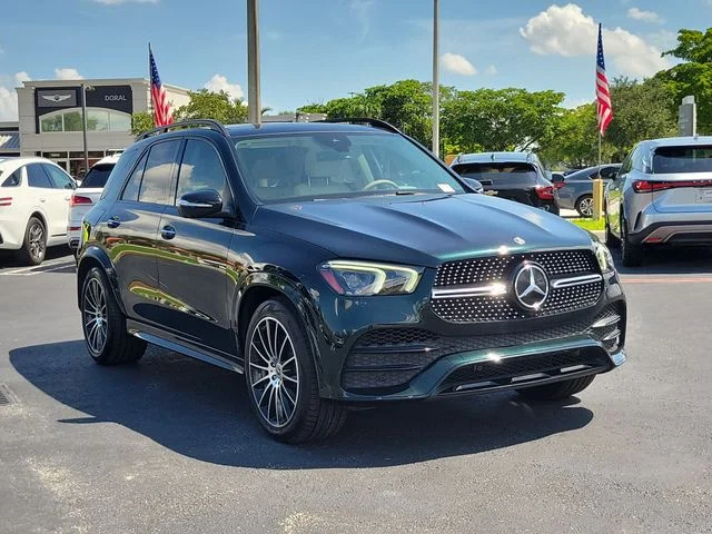Used 2021 Green Mercedes-Benz GLE 580 image 4