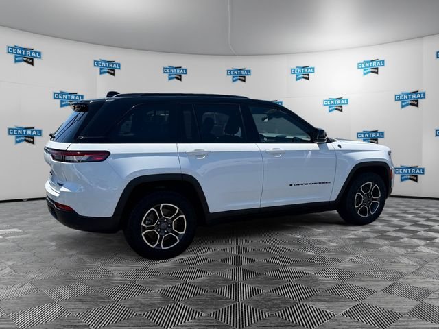 Used 2022 White Jeep Trailhawk 4xe image 6