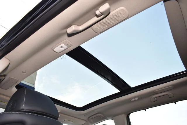 New 2026 Majestic Black Pearl Acura Technology Package image 23