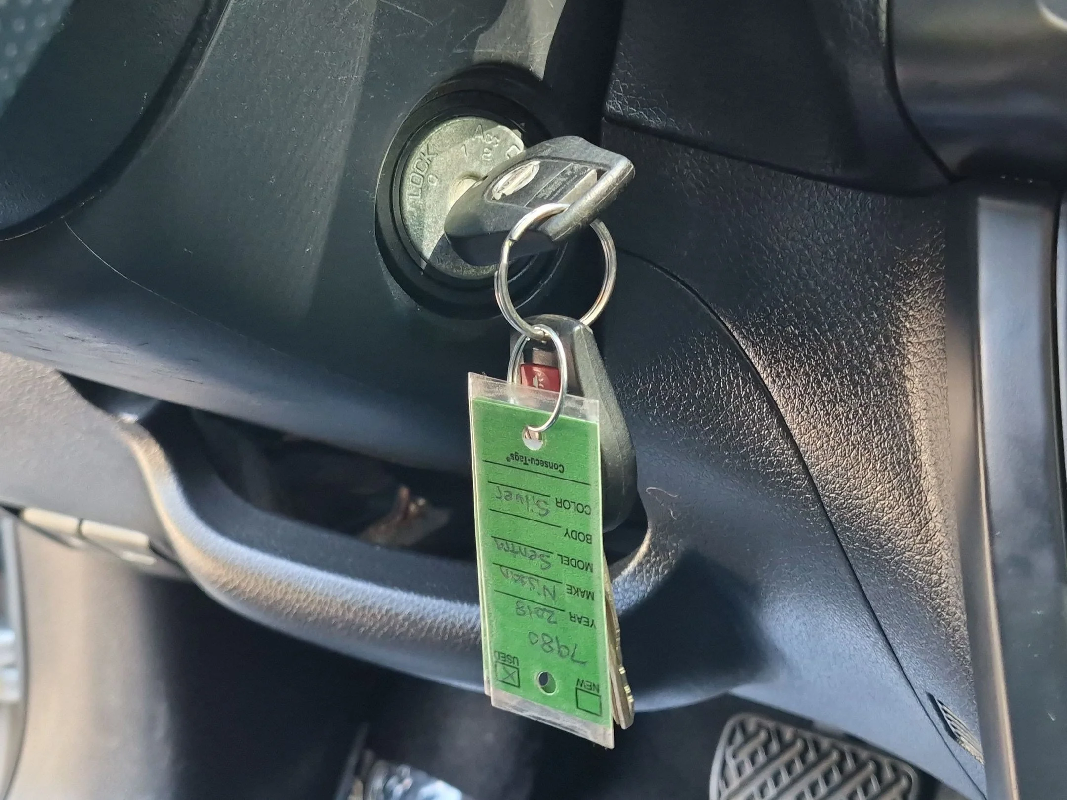 Used 2018 Brilliant Silver Nissan S image 18