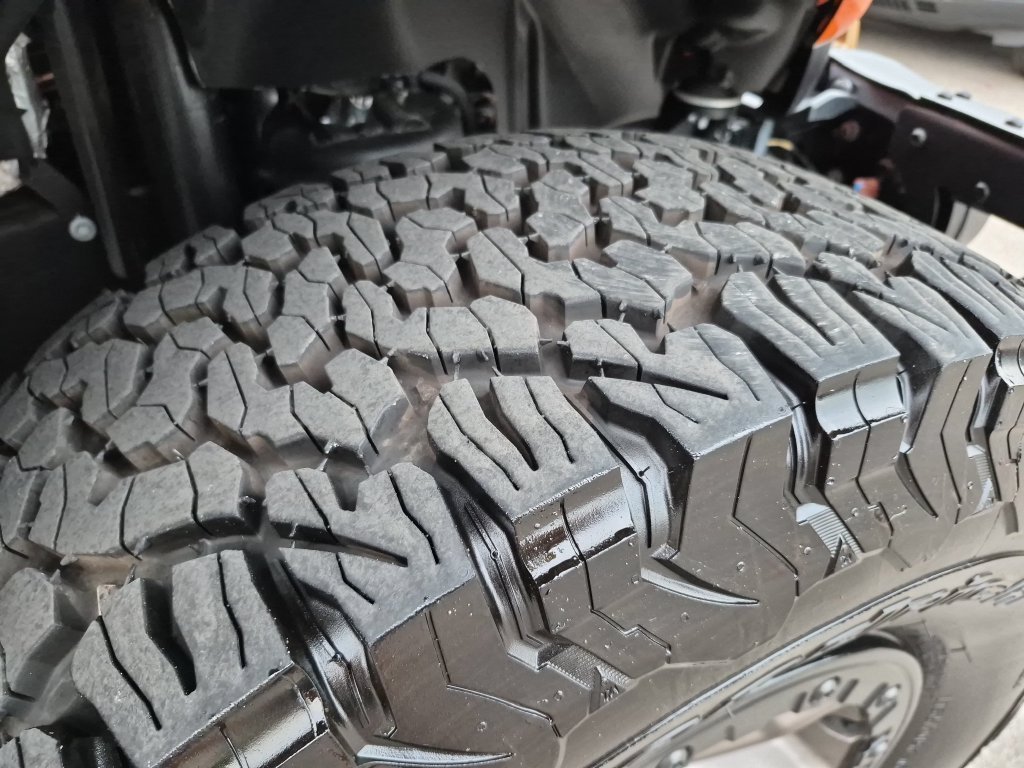 Used 2025  Jeep Rubicon 392 image 14