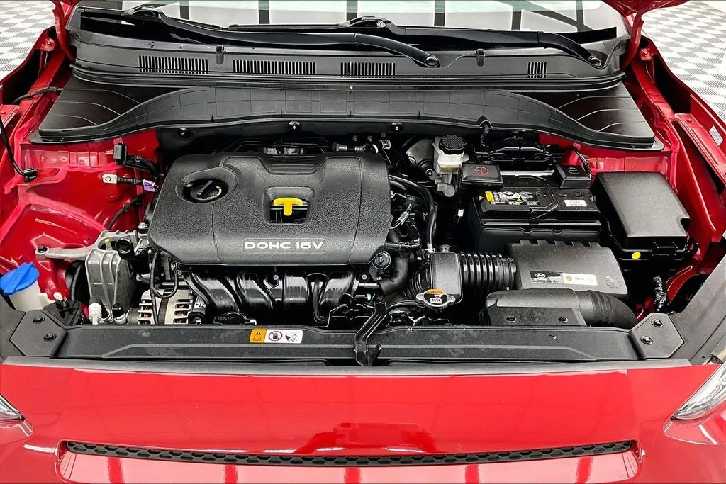 Certified Used 2021 Pulse Red Hyundai SEL image 10