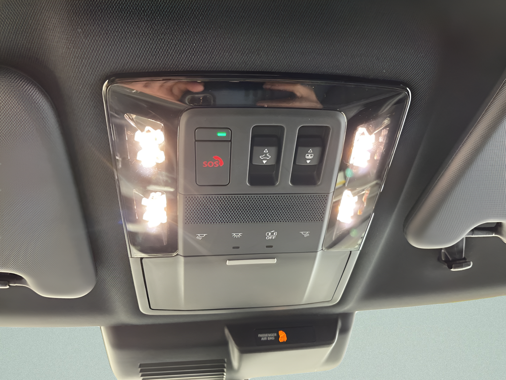 New 2026  Mitsubishi Black Edition image 8