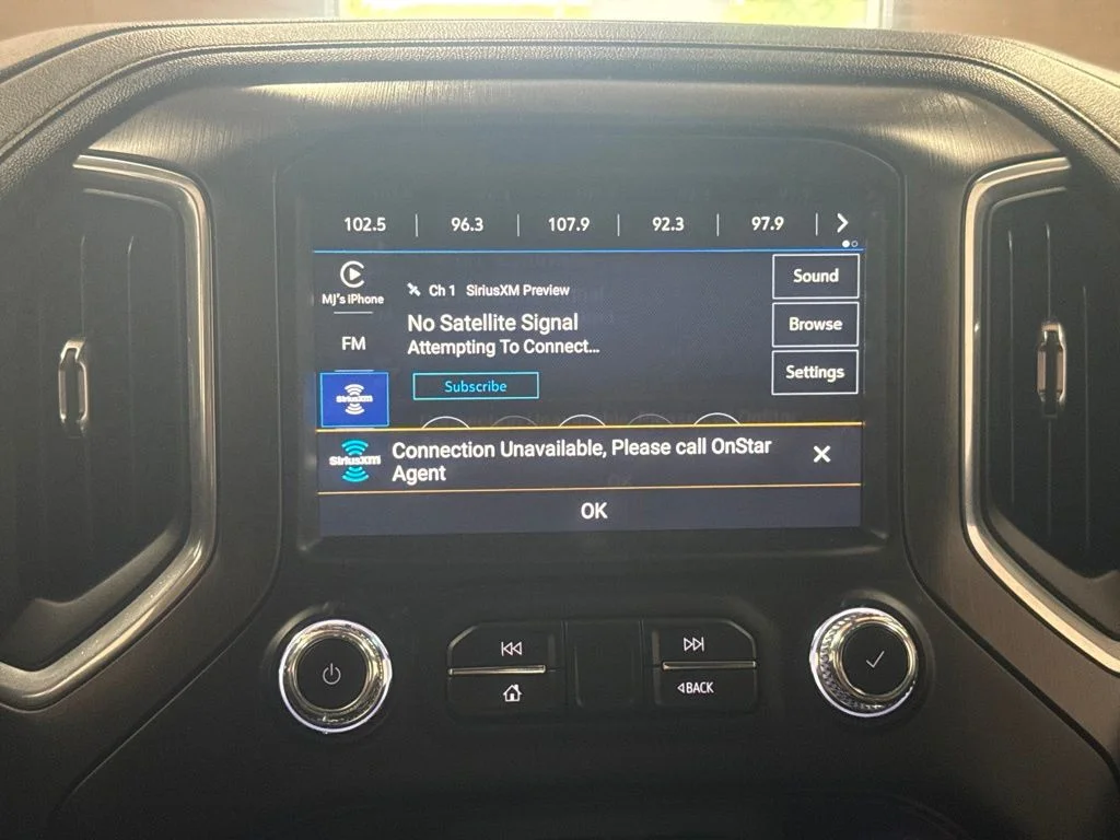 Used 2021 Red GMC AT4 image 18