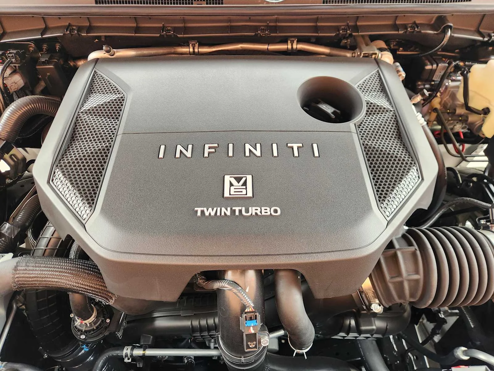 New 2027 MINERAL BLACK INFINITI Autograph 4WD image 23