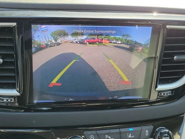 Used 2023 Granite Crystal M Chrysler Touring L image 30