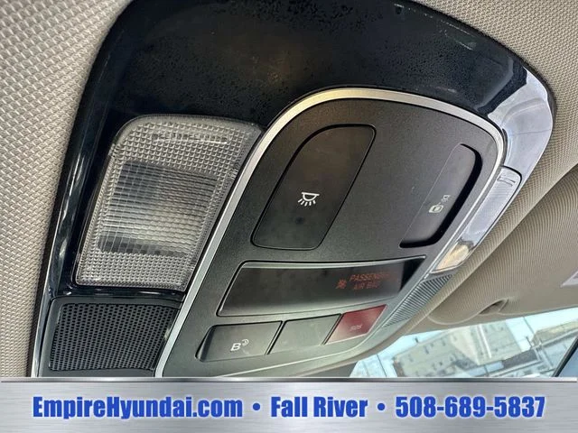 Used 2024 Gray Hyundai SEL image 26