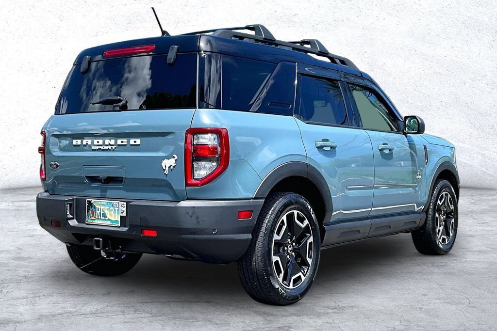 Certified Used 2023 Blue Ford Outer Banks image 2
