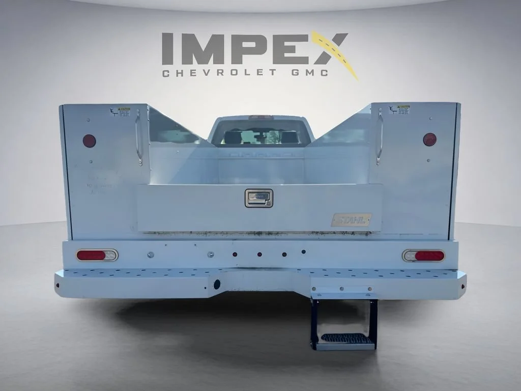 Used 2024 Summit White Chevrolet Work Truck image 4