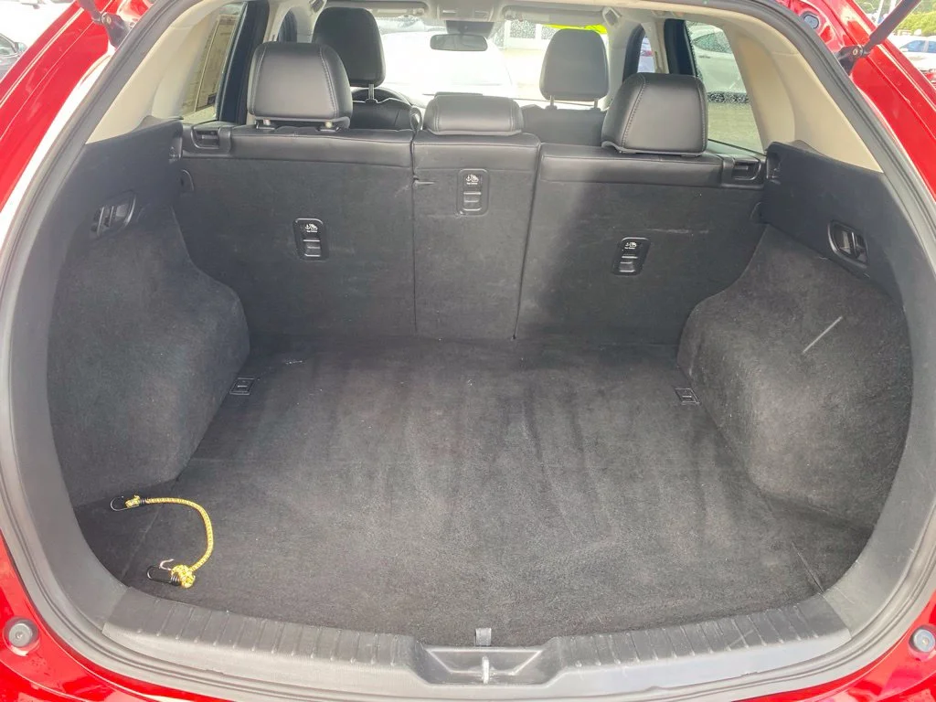 Used 2018 Red Mazda Touring image 10