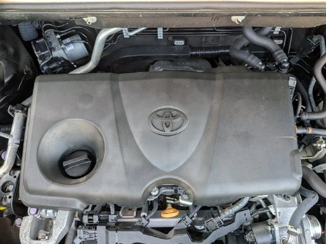 Used 2022 Black Toyota XLE image 13