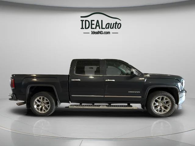 Used 2018 Gray GMC SLT image 14