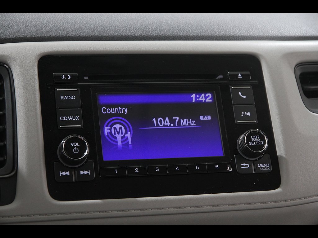 2017 Honda HR-V LX - Photo 10