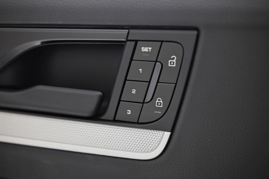 Used 2024 White Porsche  image 19
