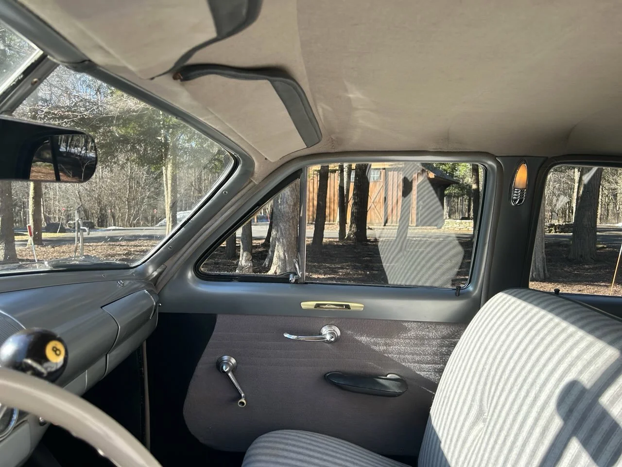Used 1950  Ford 4Dr image 16