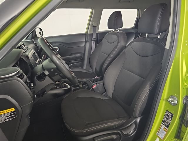Used 2018 Green Kia Base image 21