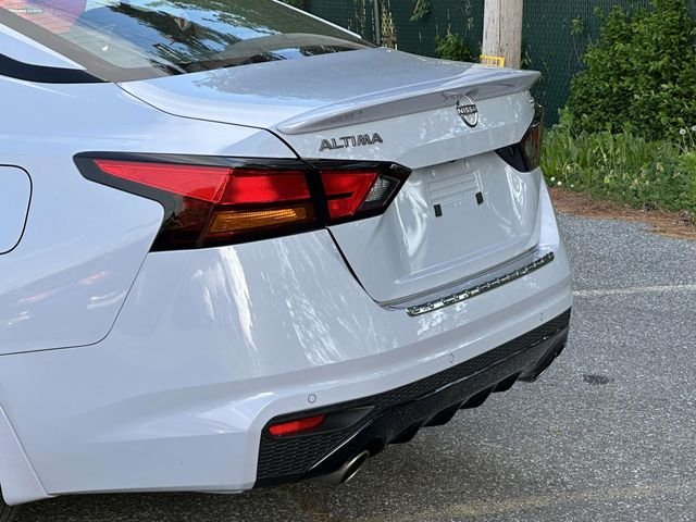 Used 2023 Gray Nissan 2.5 SR image 10