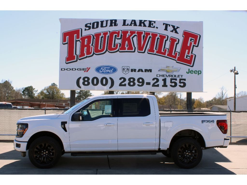 New 2026 Oxford White Ford XLT image 1