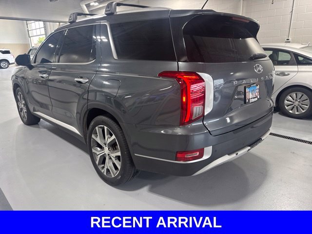 Used 2022 Gray Hyundai SEL image 3
