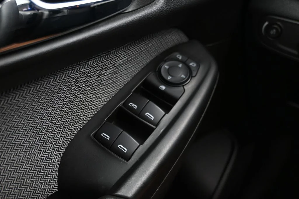 Used 2025 Black Chevrolet LT image 26