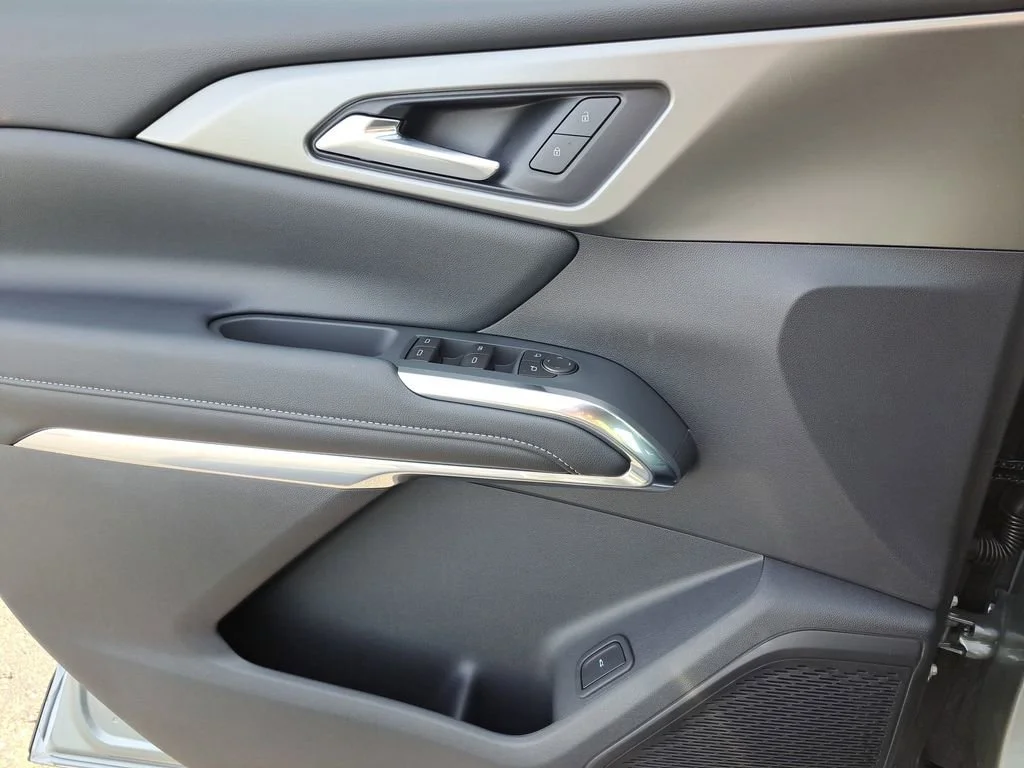 2026 Chevrolet Traverse LT - Photo 17