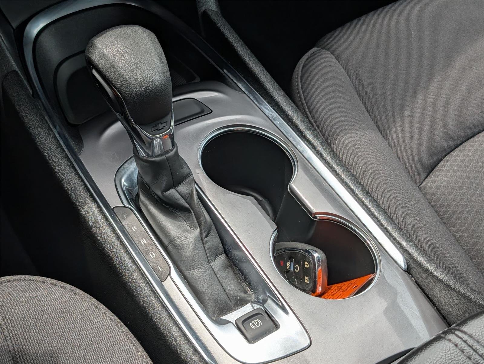 Used 2023 Mineral Gray Metallic Chevrolet LT image 19