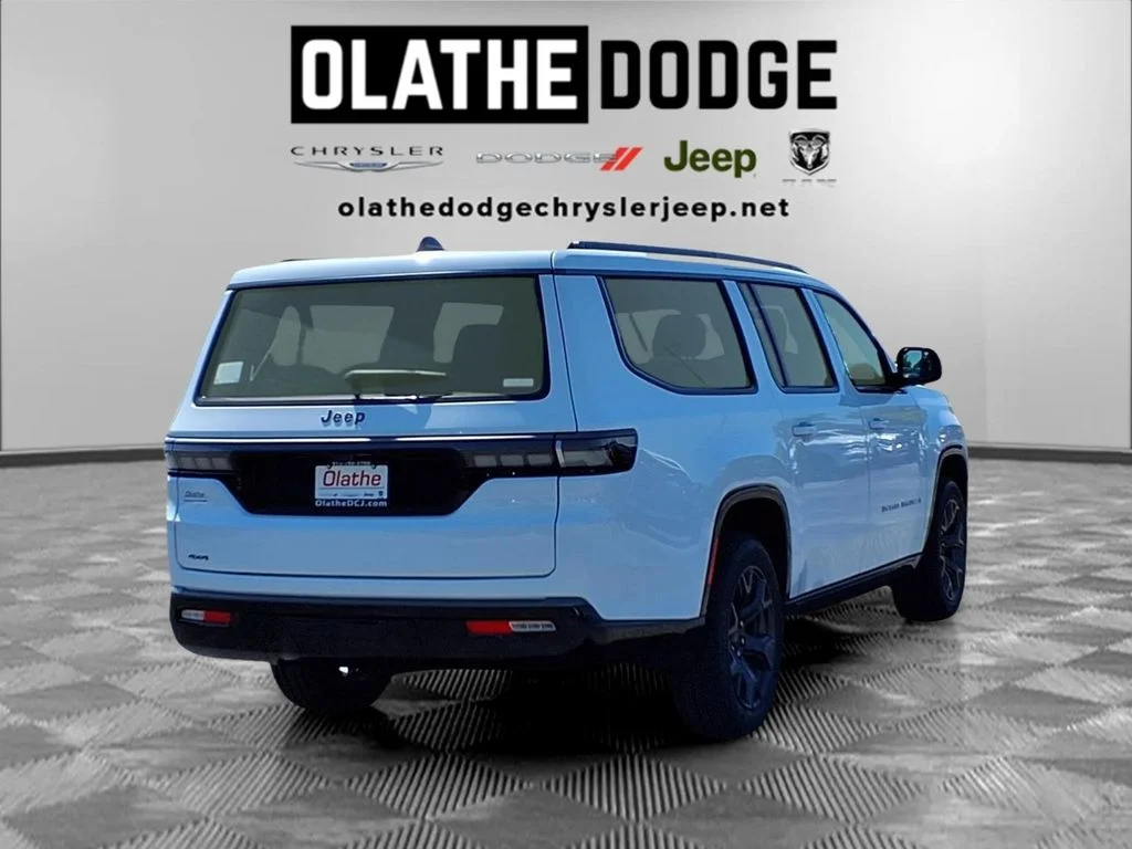 New 2026 Bright White Clearcoat Jeep Limited Altitude image 31