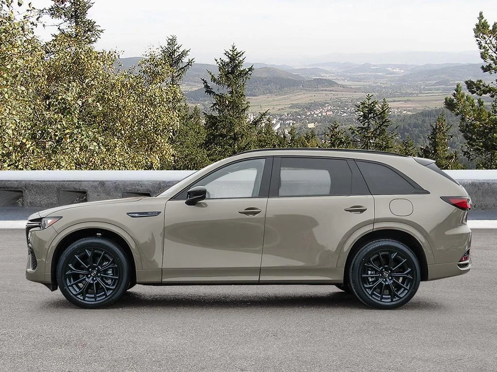 New 2026 Zircon Sand Metallic Mazda GT image 3