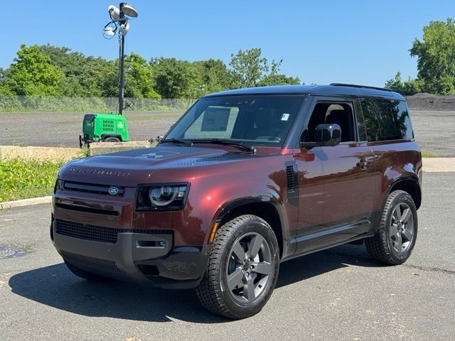 2026 Land Rover Defender 90 X-Dynamic SE
