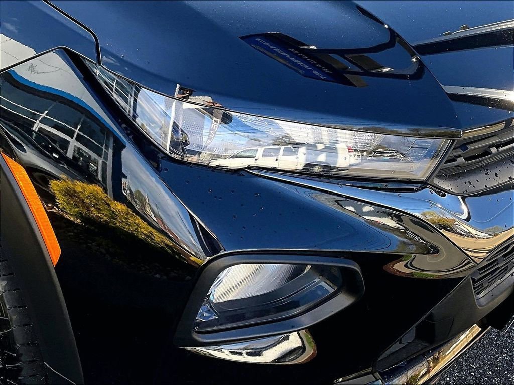 Used 2022 Mosaic Black Metallic Chevrolet ACTIV image 31