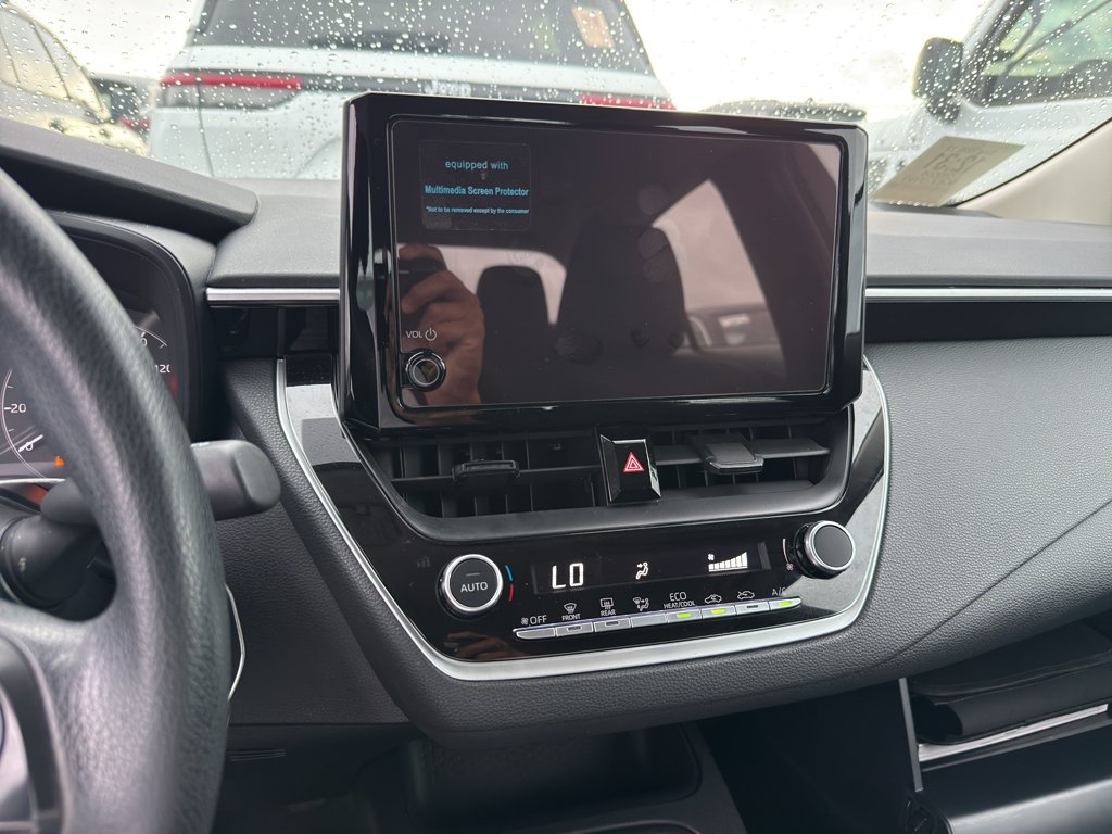 Used 2024 Ice Cap Toyota LE image 4