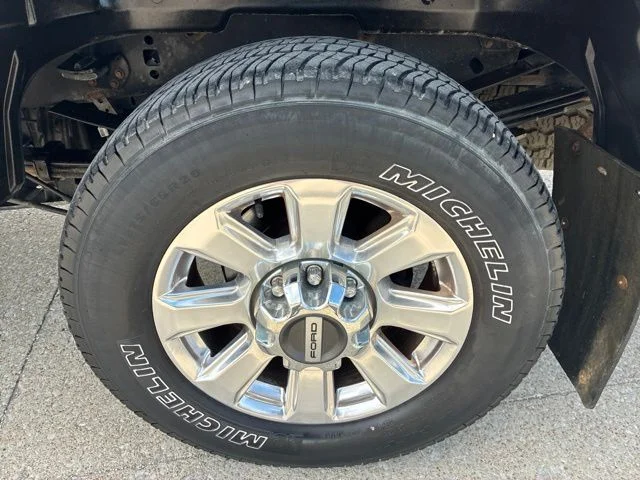 Certified Used 2020 Black Metallic Ford Platinum image 16