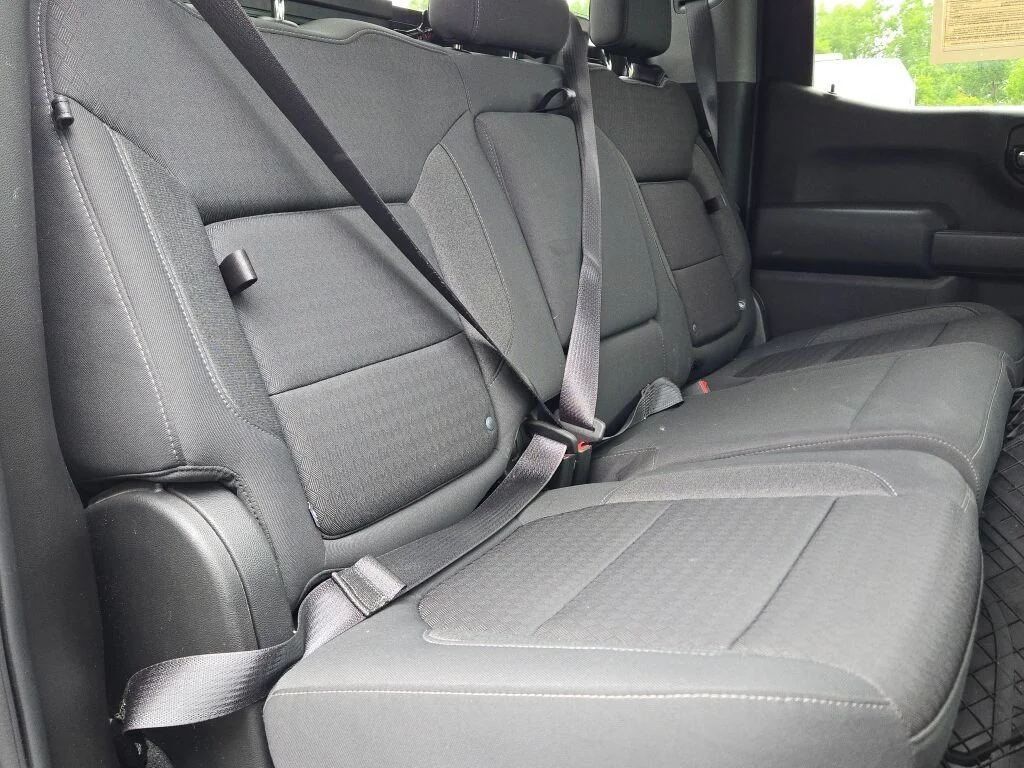 Used 2020 Black Chevrolet LT image 9
