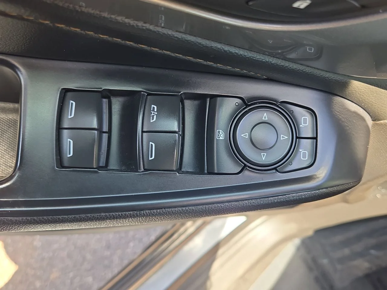 Used 2021 Satin Steel Metallic Chevrolet LT image 27