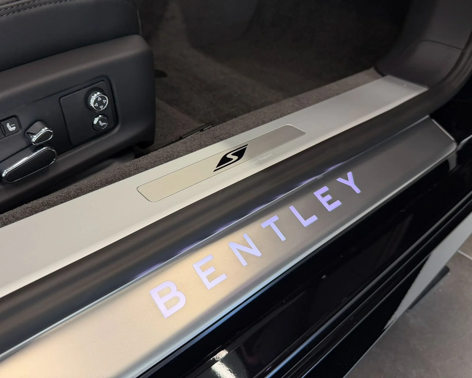 New 2026  Bentley V8 S image 34