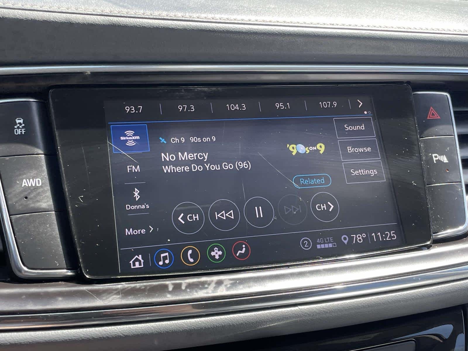 Used 2020 Satin Steel Metallic Buick Essence image 26