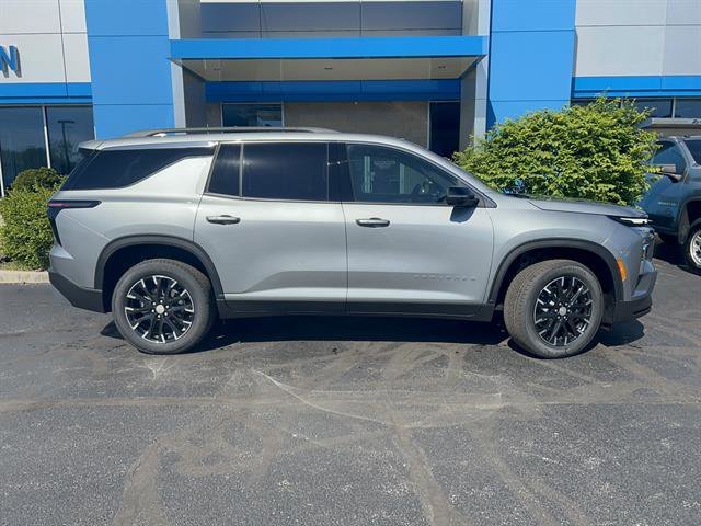 2026 Chevrolet Traverse LT - Photo 8