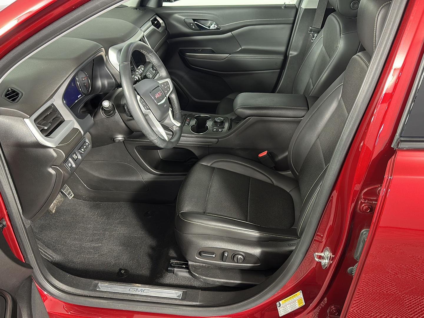 Used 2023 Volcanic Red Tintcoat GMC SLT image 16