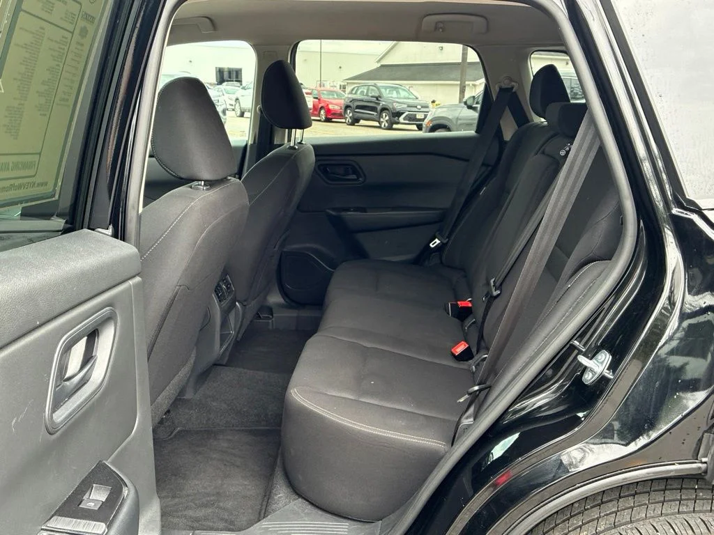 Used 2024 Black Nissan S image 59