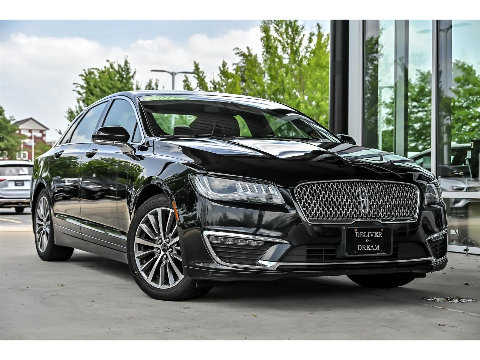 2019 Lincoln MKZ Base/Premiere FWD's photo