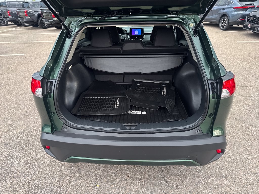 Used 2024 Green Toyota LE image 37