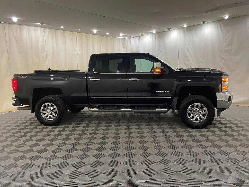 Used 2019 Mosaic Black Metallic Chevrolet LTZ image 4