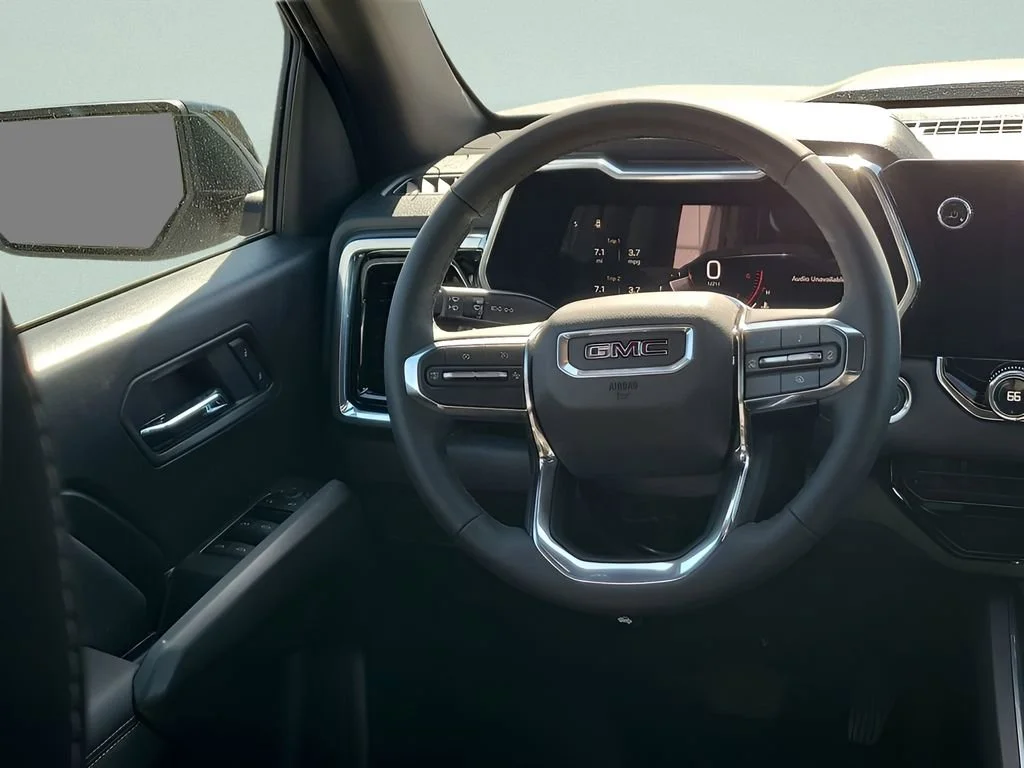 New 2026 Sterling Metallic GMC Elevation image 25