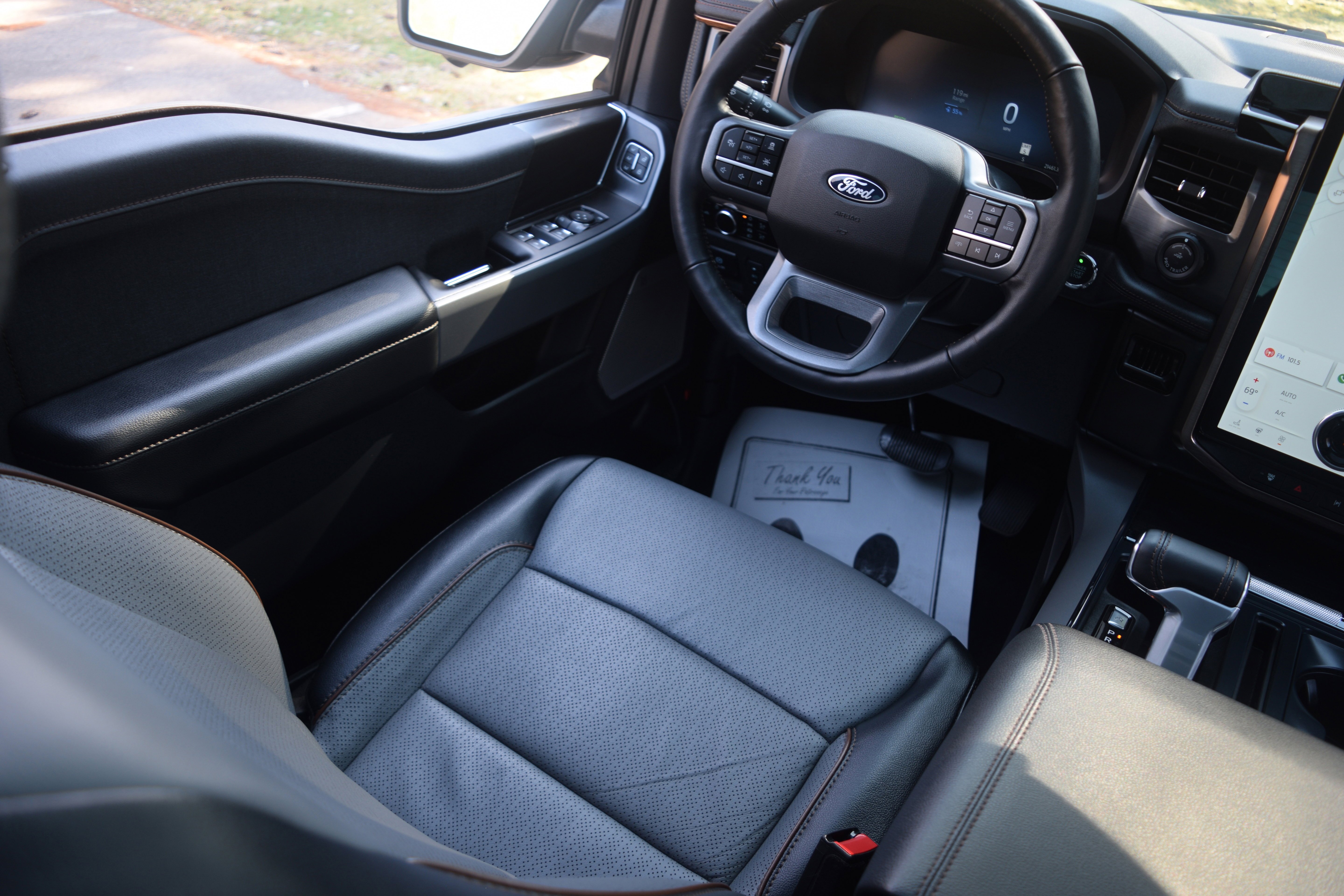 Used 2024 Ford F-150 Lightning Lariat with VIN 1FT6W5L79RWG09256 for sale in Lebanon, OH