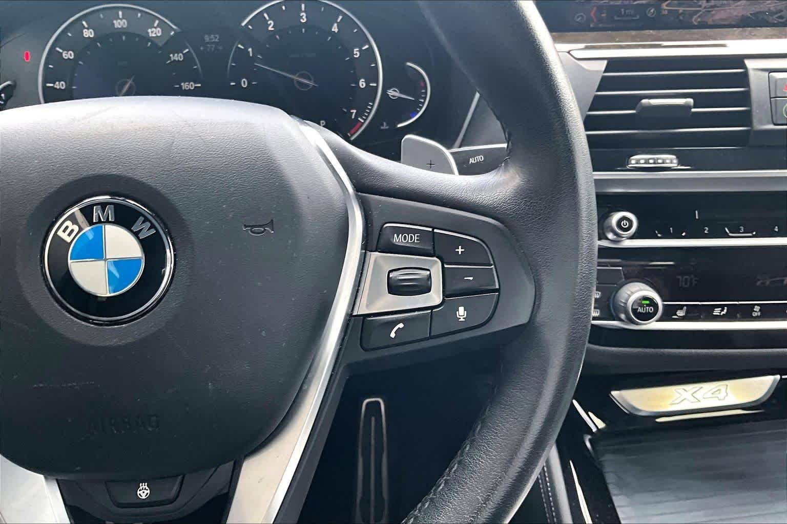 Used 2019 Flamenco Red Metallic BMW xDrive30i image 17