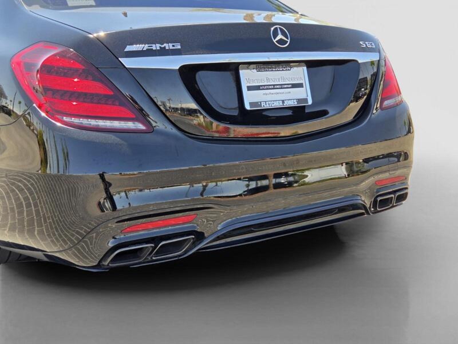 Used 2019 Black Mercedes-Benz AMG® S 63 image 4