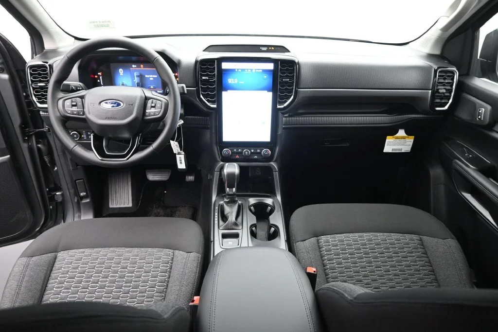 New 2026 Carbonized Gray Metallic Ford XLT image 19