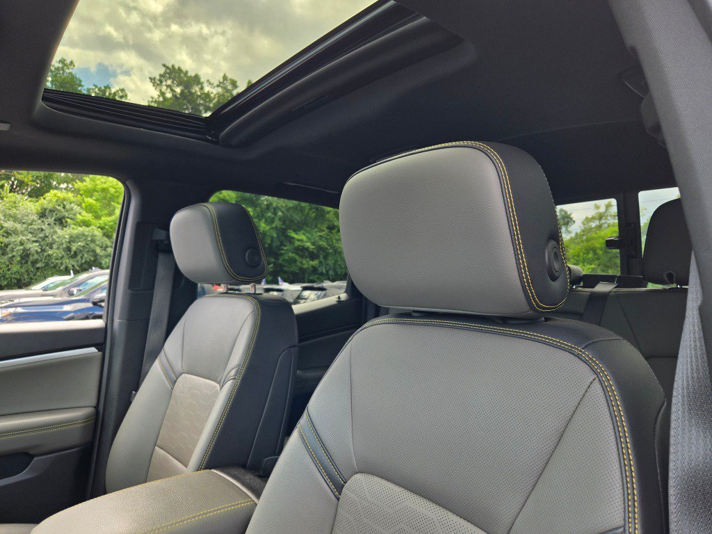 2023 Chevrolet Colorado ZR2 - Photo 27