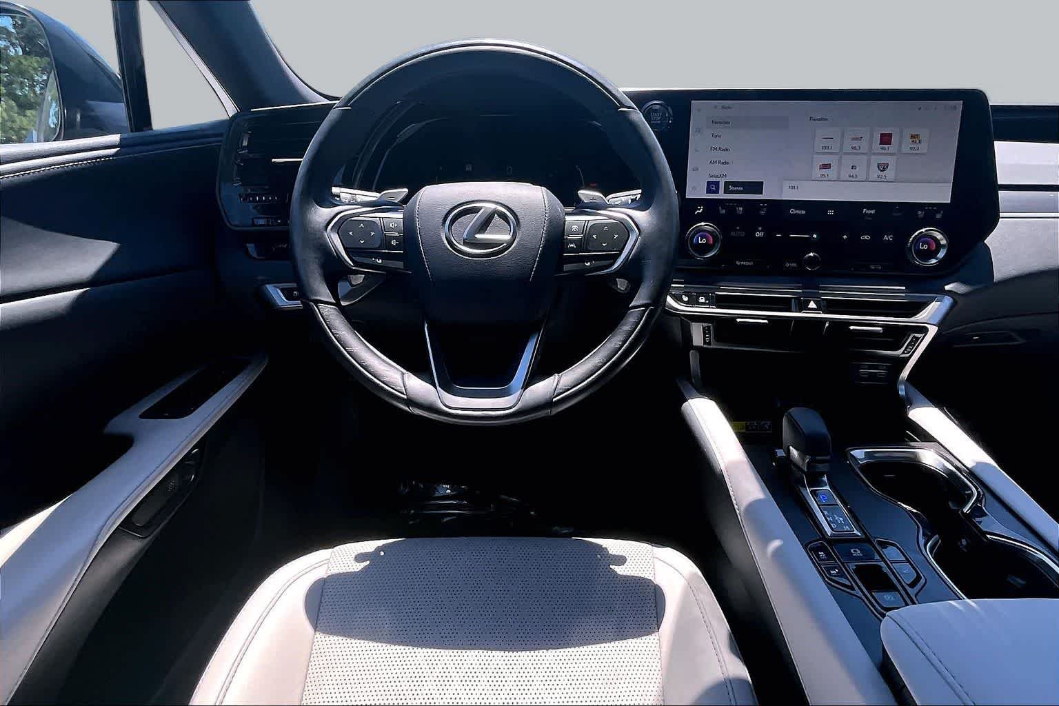 Used 2023 Caviar Lexus Premium Plus image 6
