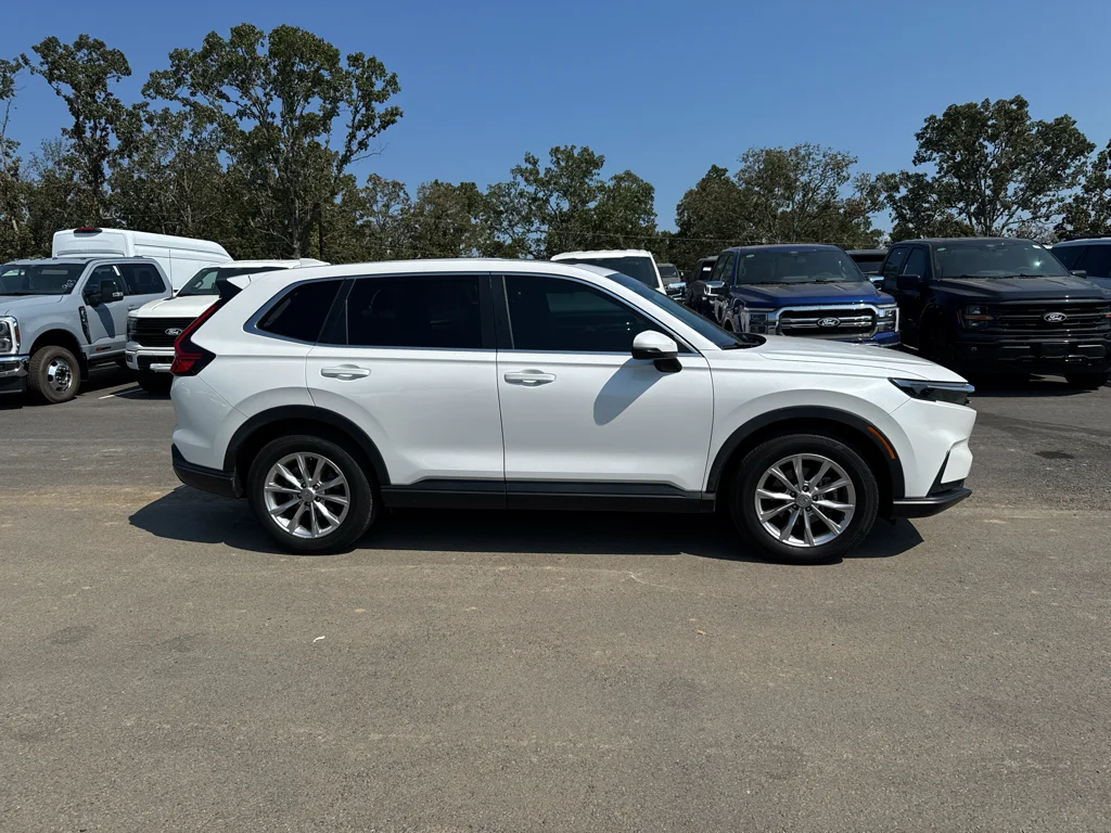 Used 2024 White Honda EX-L image 4